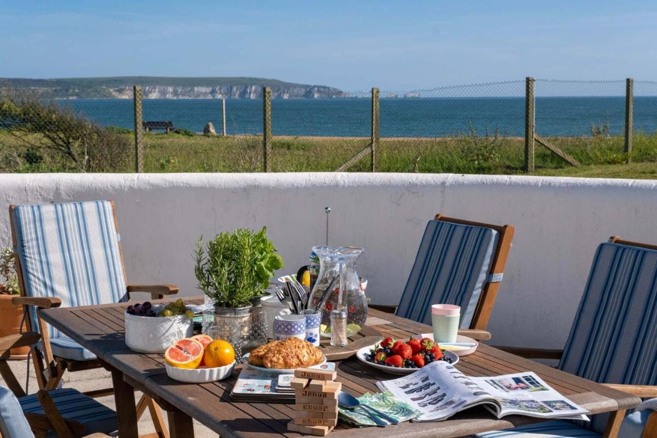 Needles Point Villa Milford on Sea Eksteriør billede