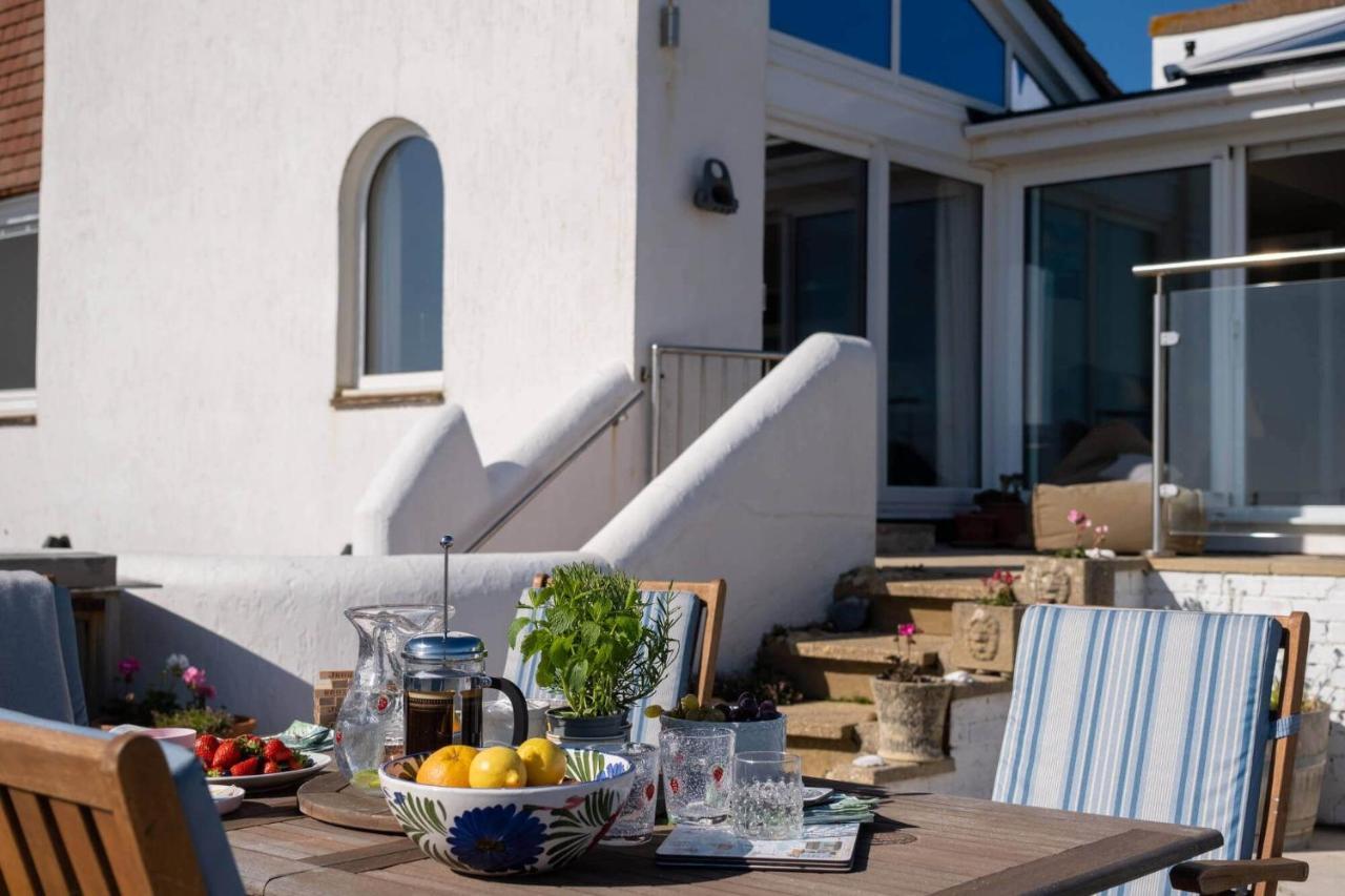 Needles Point Villa Milford on Sea Eksteriør billede