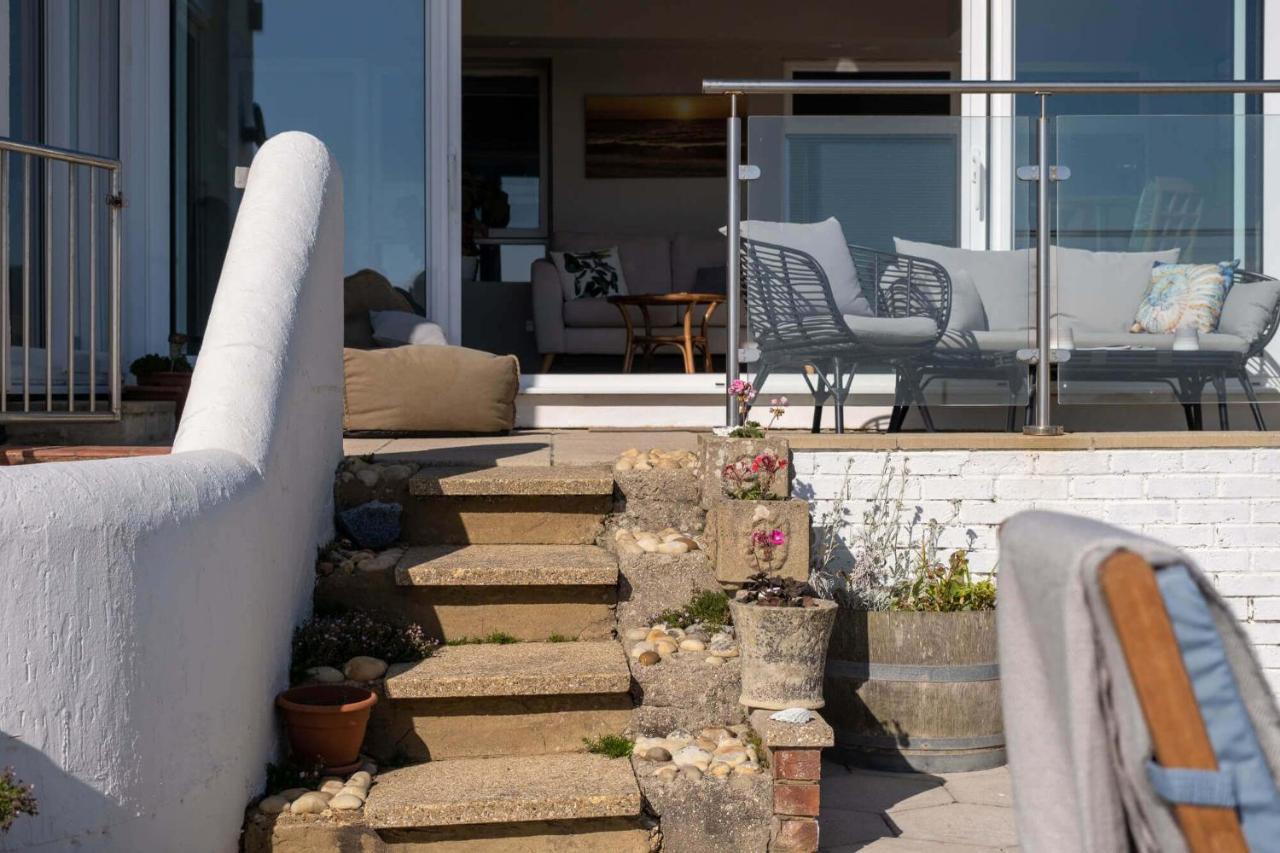 Needles Point Villa Milford on Sea Eksteriør billede