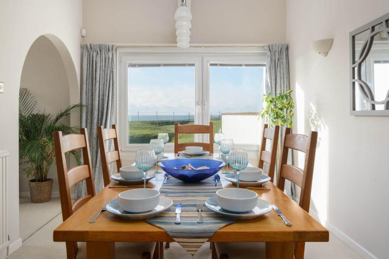 Needles Point Villa Milford on Sea Eksteriør billede